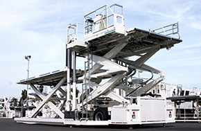 TREPEL Jumbo Cargo Loader – 2008